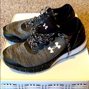 Under Armour UA Charged Running Shoes size 9